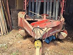 Case IH Rundballenpresse 241