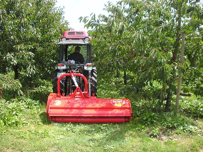 Humus KM Starke Ausführung zum Mulchen und zum Holzzerkleinern