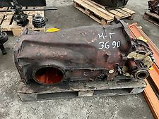 Massey Fergusson 3690 - skrzynia biegów - częśći (Części zamienne)