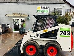 Bobcat 743