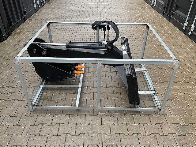 Rhino-cross Backhoe arm