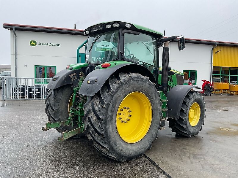 John Deere 6210R