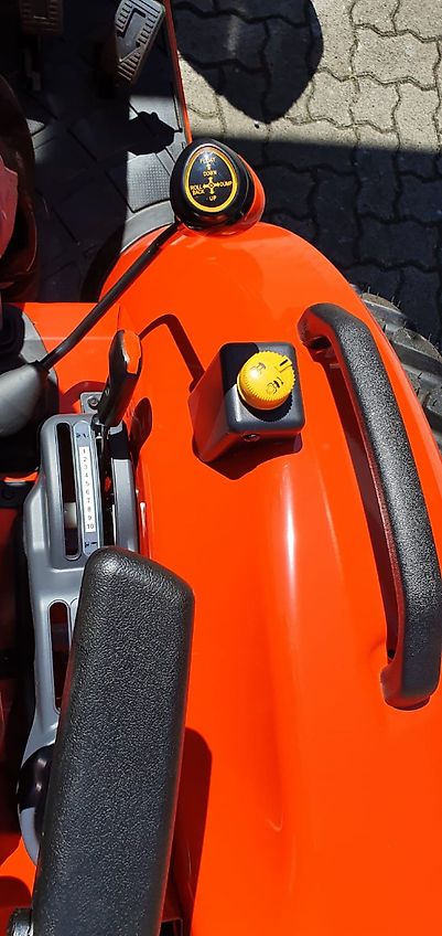 Kioti CK3530H 35 PS mit Frontlader NEUMASCHINE 7 Jahre Garantie auf dem Antriebsstrang !