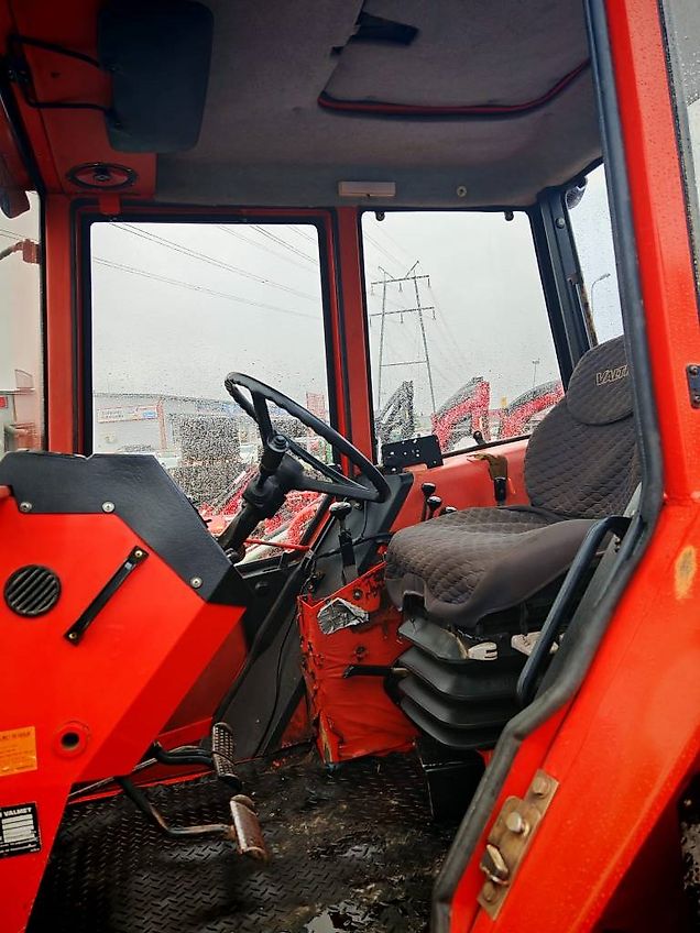 Valmet 705 Moottoriremontoitu