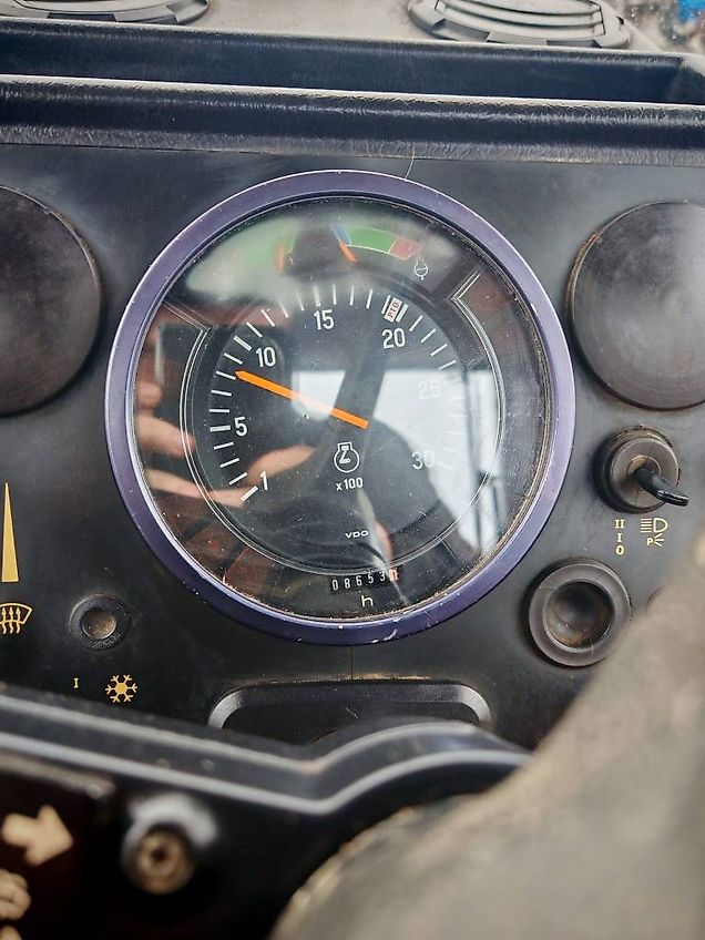 Valmet 705 Moottoriremontoitu