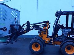 VDMJ Stable Boy Ballenauflöser Einstreumaschine Heuverteiler Quaderballen