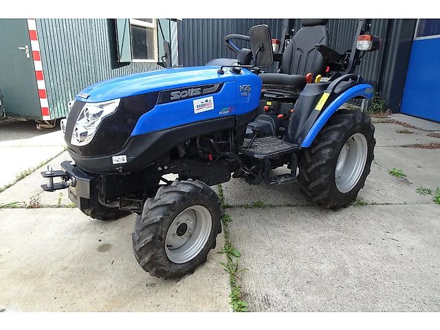 Solis compacttrekker Weinig uren! HST26