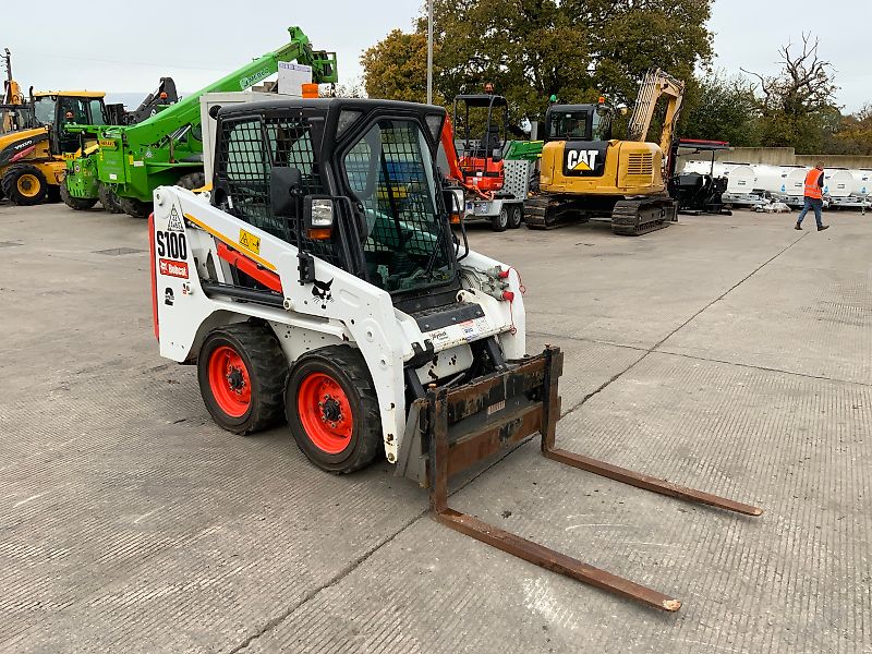 Bobcat S100 Skid Steer loader (ST23943)