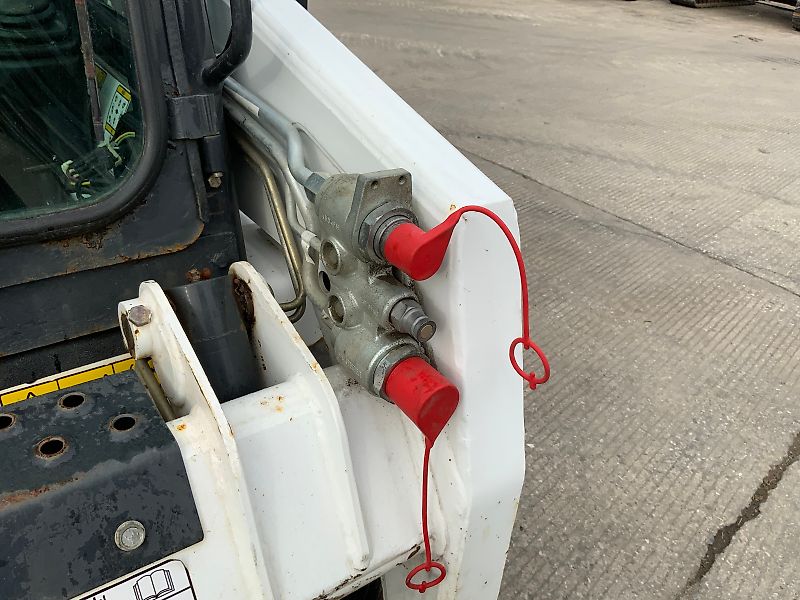 Bobcat S100 Skid Steer loader (ST23943)