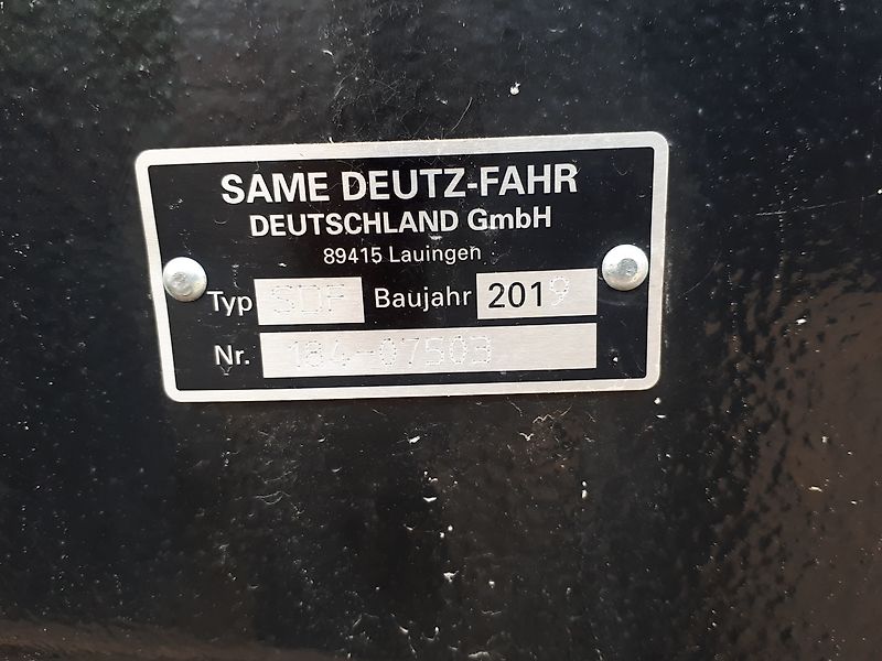 Deutz-Fahr Fronthydraulik passend zu DEUTZ AGROTRON 6185, 6205 , 6215 , 7250, 8280