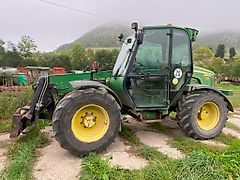 John Deere 3400