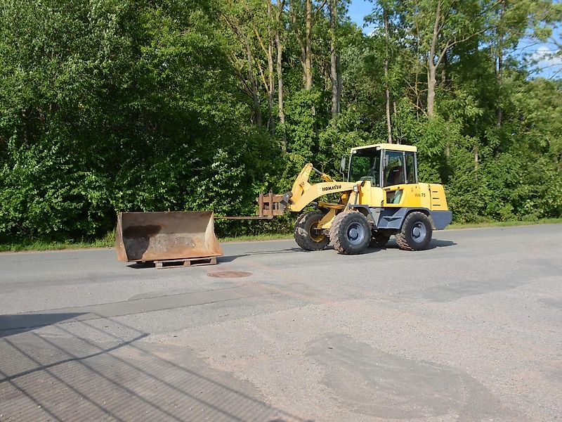 Komatsu WA75 5,3tn 4x4 ALLRAD HYDR. SCHNELLWECHSLER PALETTENGABEL Bj.1998