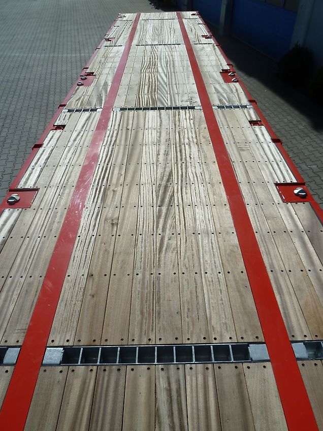 Kässbohrer Leicht MEGA SPS 3