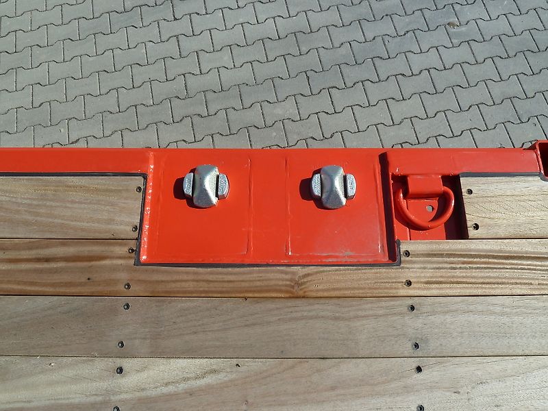 Kässbohrer Leicht MEGA SPS 3