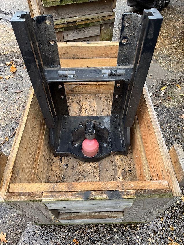 Deutz-Fahr Sauermann AHB 330