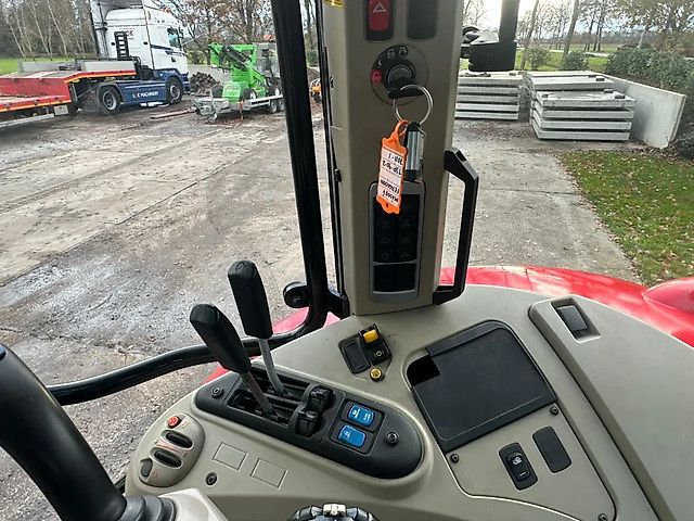 Massey Ferguson MF 5710 SL MF 5710 SL + Voorlader ex staatsbos beheer