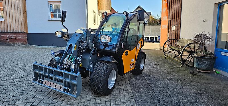 Giant GT 5048 Teleskoplader EURO Aufnahme, PRO INCHING + Handgas - auch zur Miete!