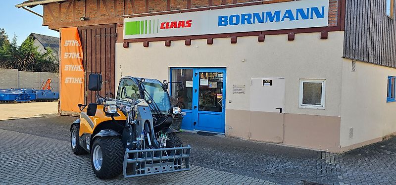 Giant GT 5048 Teleskoplader EURO Aufnahme, PRO INCHING + Handgas - auch zur Miete!