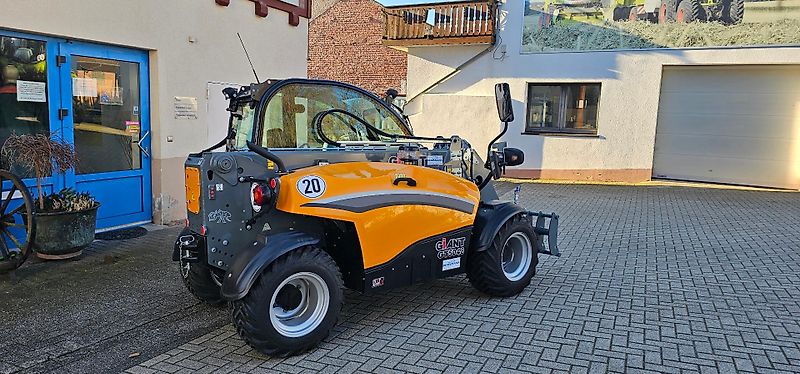 Giant GT 5048 Teleskoplader EURO Aufnahme, PRO INCHING + Handgas - auch zur Miete!