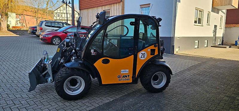 Giant GT 5048 Teleskoplader EURO Aufnahme, PRO INCHING + Handgas - auch zur Miete!