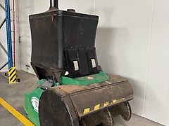 Wasserbauer Butler Gold mit Lockfutter und Dreheinrichtung