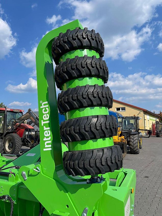 D&D Landtechnika Silowalze Verdichtungwalze Silo Walze