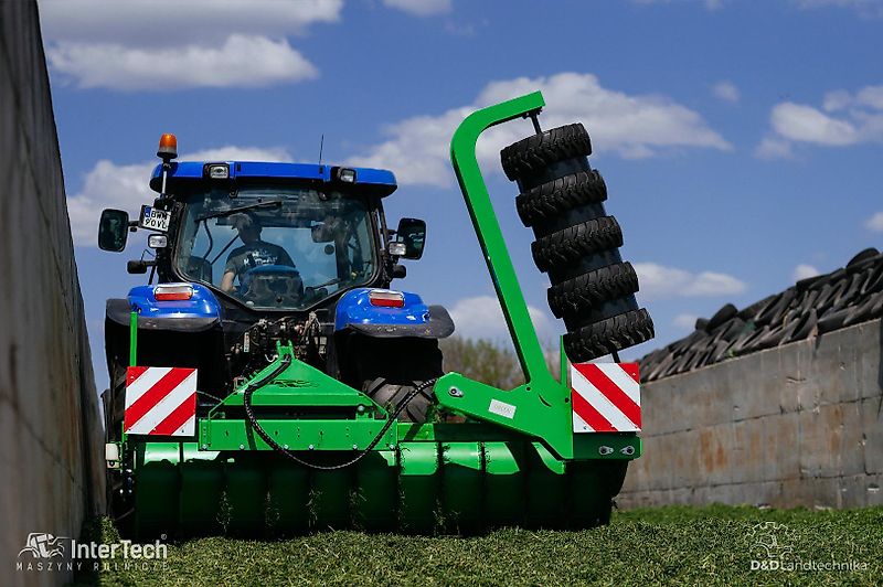 D&D Landtechnika Silowalze Verdichtungwalze Silo Walze