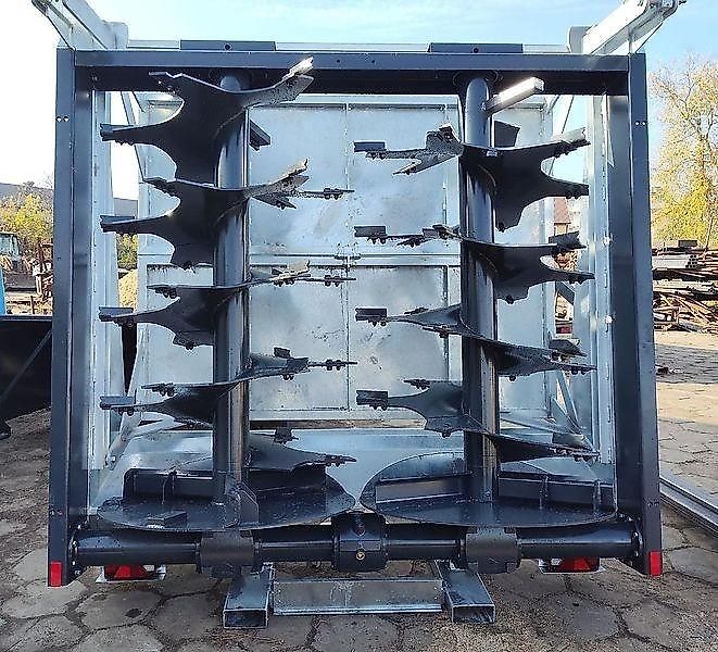 Auto-Agro Tandem-Miststreuer / Manure spreader / Epandeur à fumier / Rimorchio spandiconcime / Разбрасыватель органических удобрений / Rozrzutnik obornika Tandem N268 27 m3