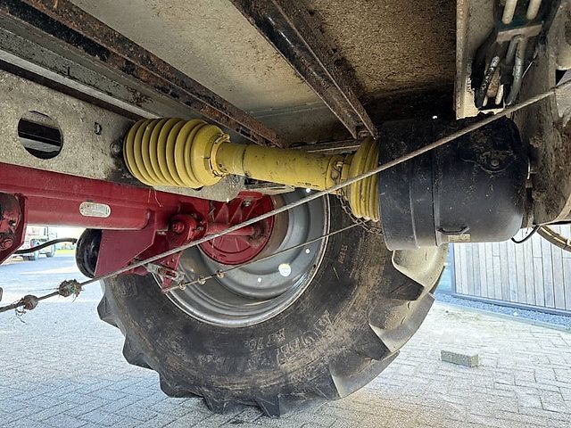 Strautmann TS 160 breedstrooier