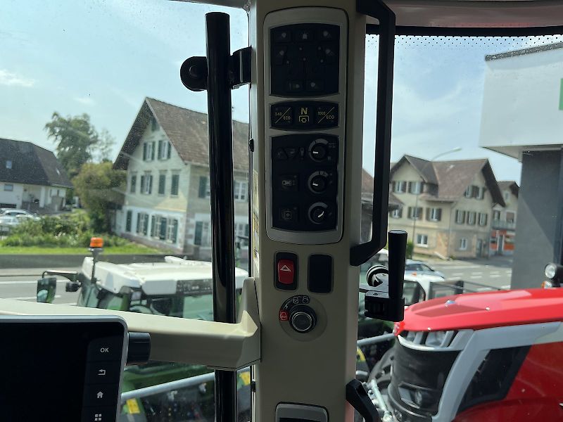 Massey Ferguson 5S.145 Dyna6 Exclusive