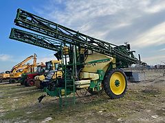 John Deere 840