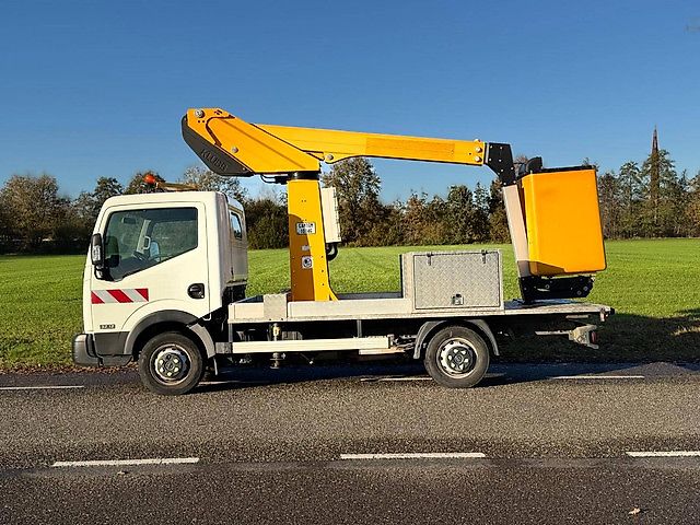 Nissan Cabstar Klubb K26