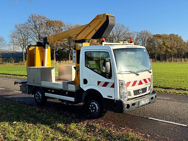 Nissan Cabstar Klubb K26