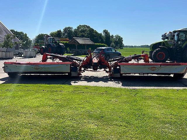 Kuhn FC 9530 D Lift control Kneuzer triple maaier