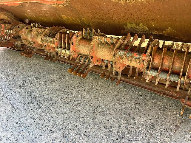 Kuhn FC 9530 D Lift control Kneuzer triple maaier