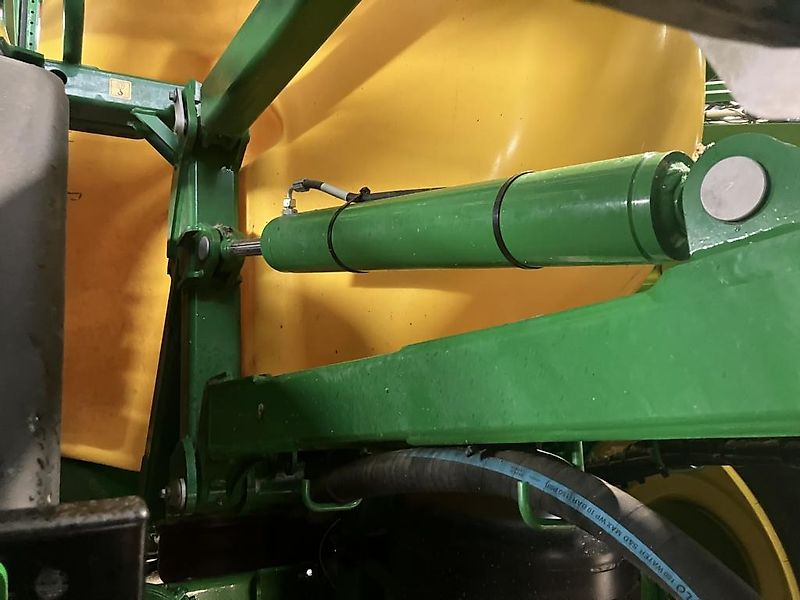John Deere R962I ANHÄNGEFELDSPRITZE