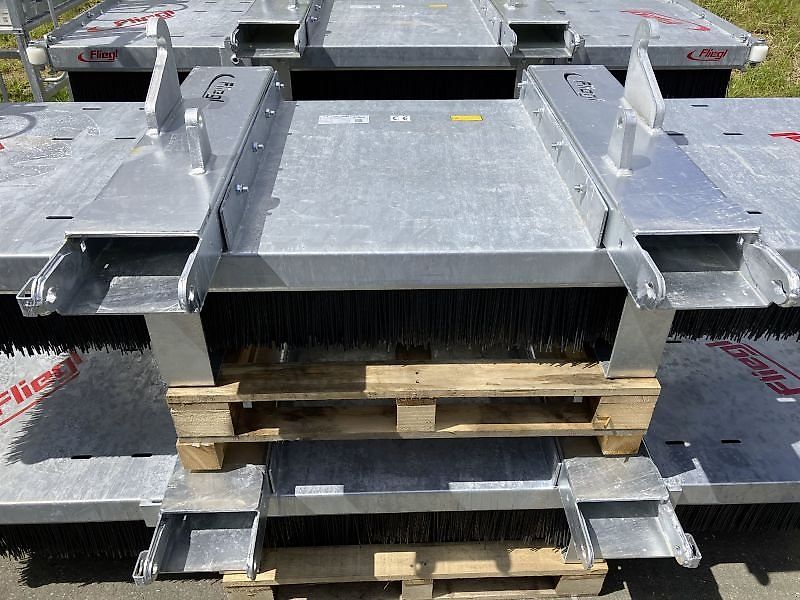 Fliegl KEBFLI250005 LÖWE 2.500MM