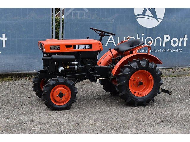 Kubota B5000