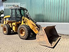 Caterpillar 930G