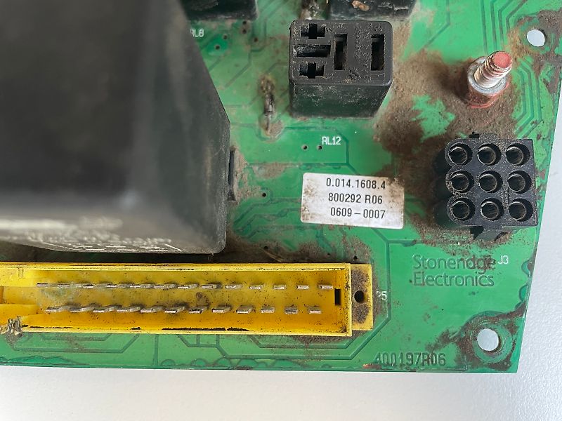 SAME Diamond Deutz Agrotron - płytka bezpieczników 001416084 800292R06 (Części zamienne)