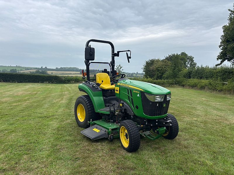 John Deere 2038R 60D