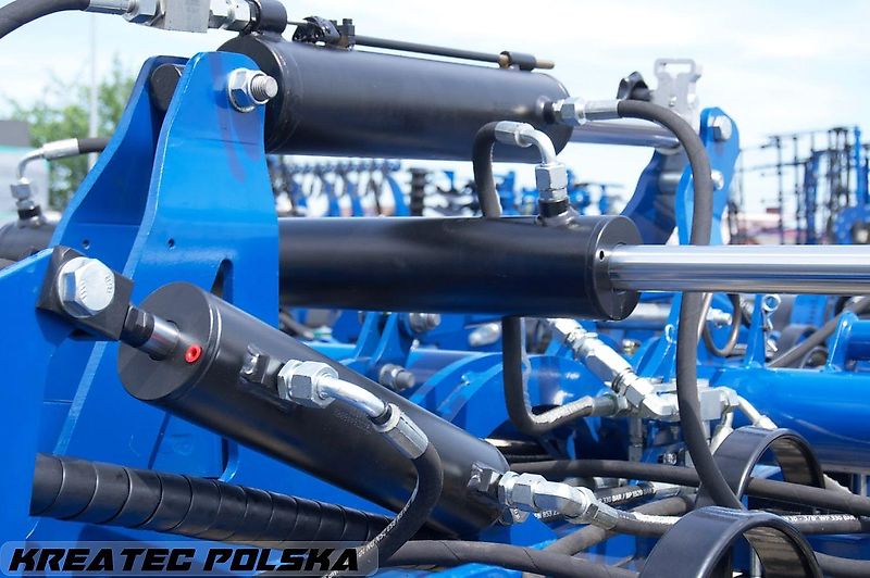 Rolmako Aufsattel-Saatbettgrubber VibroSTAR U445