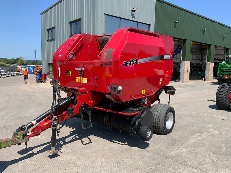 Case RB454 Round Baler (ST23562)