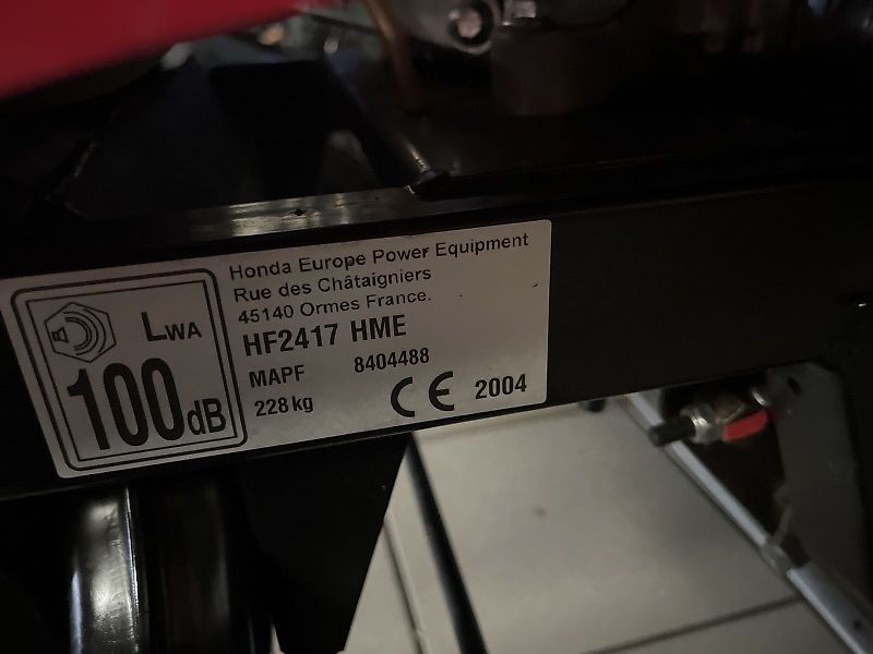 Honda 2417 HME V-Twin