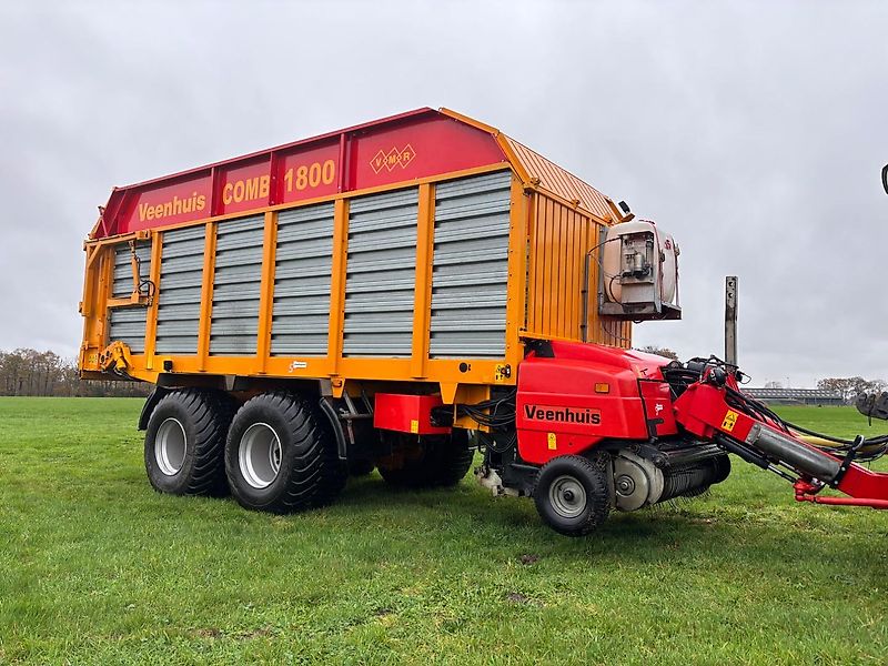 Veenhuis Combi 1800 opraapwagen