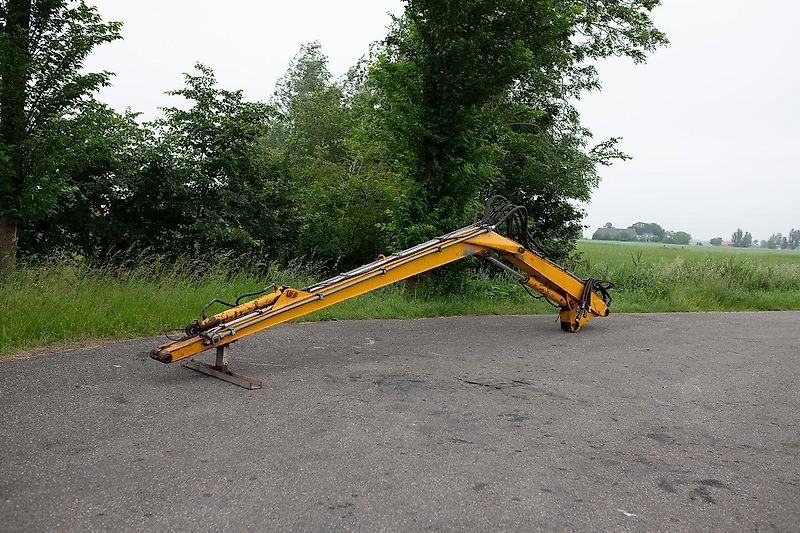 Herder maaikorfarm klepelarm kraanarm mecalac