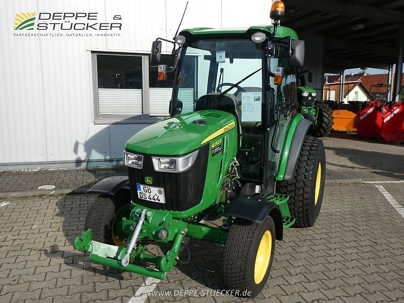 John Deere 4052R