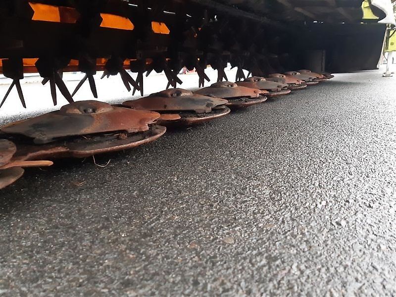 Claas MÄHWERK DISCO 1100 C + 3200 FC