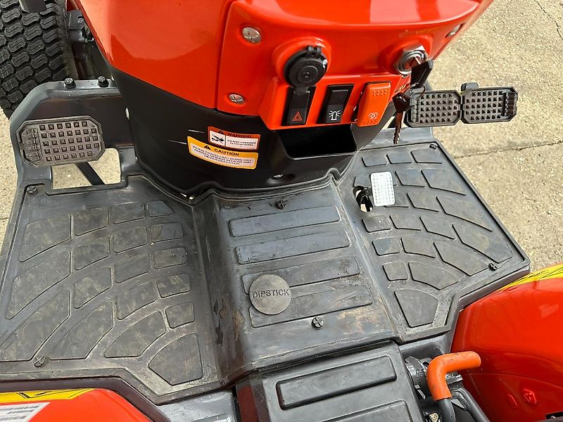 Kubota KUBOTA EK1-261 COMPACT TRACTOR
