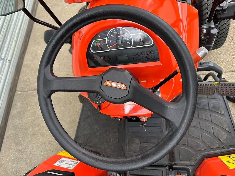 Kubota KUBOTA EK1-261 COMPACT TRACTOR